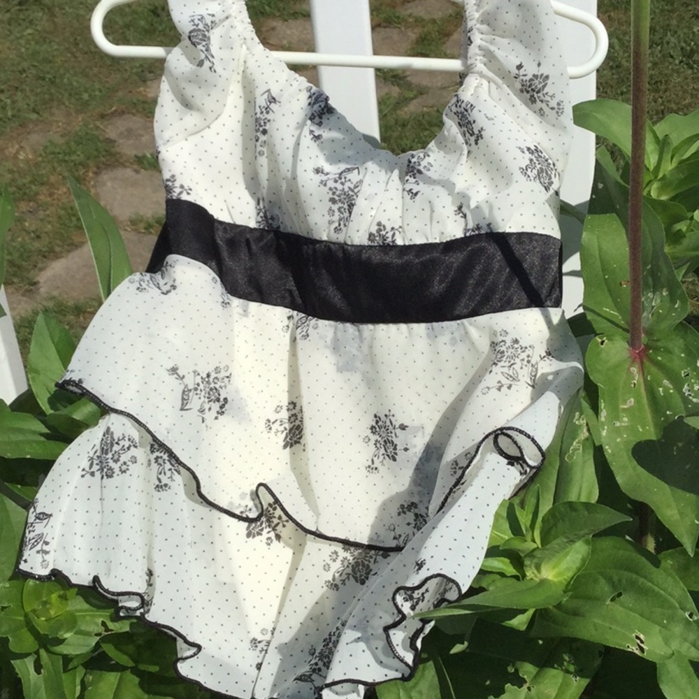 *Black & white polyester with Black Silk Bow 🎀